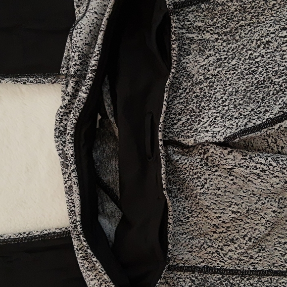 Lululemon Leggings - Picture 4 of 8